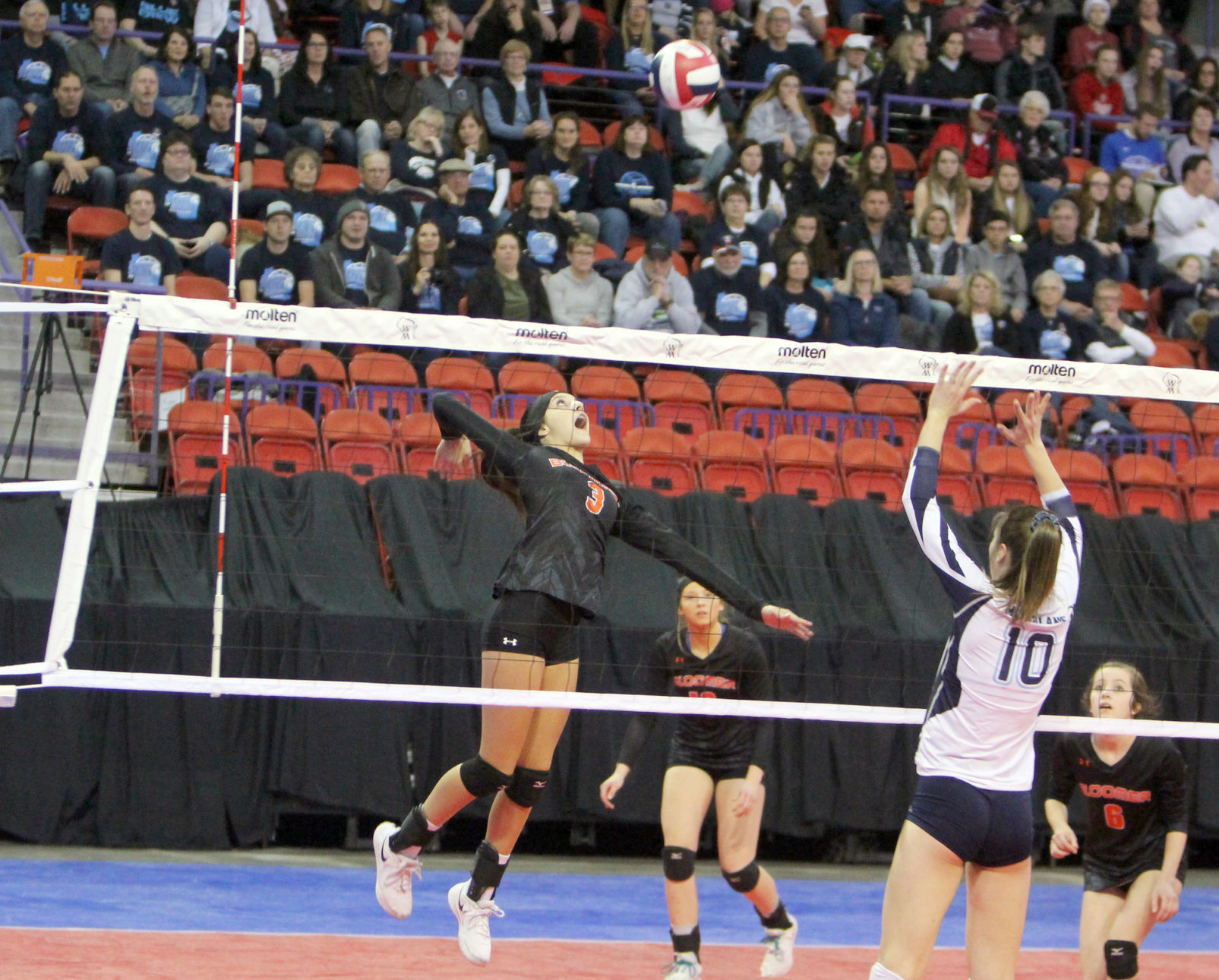 Bloomer volleyball vs McFarland 11-8-19